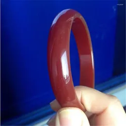 Bangle 8 12mm red stone rowe rowe rowe onglets أساور للنساء سيدة واحدة فقط قطرها الداخلي 56 ملم سحر الموضة