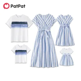 Vestidos patpat família combinando roupas de algodão manga curta emendado t e listrado sobrepeliz pescoço manga curta vestidos com cinto conjuntos