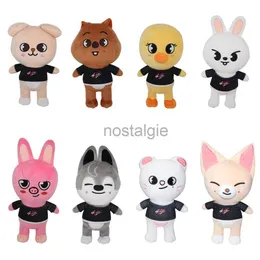 حيوانات جديدة محشوة Leeknow Hyunjin Doll Stray Kids Skzoo Plush Toy 240307