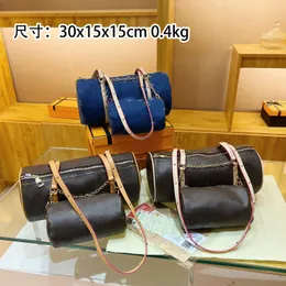 Womens axel crossbody väskor designer denim blå handväskor mini handväska kompositpåse hobo halvmåne croissant handväska lyxiga damer totes