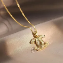 Marca de designer feminina de luxo com pingente de letra dupla corrente 18K banhado a ouro cristal água diamante acessórios de joias de casamento para esposa como presente de feriado