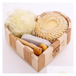 Bath Brushes, Sponges & Scrubbers Promotional Wood Heart-Shaped Gift Box 6Pcs Bath Accessory Sisal Sponge /Comb Wooden/ Mas Brush/ Spa Dh0Pm