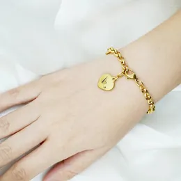 Charm armband diy graverad hjärta armband kärlek form hänge armband födelsedagspresent till flickvän par fru gåvor anpassade smycken