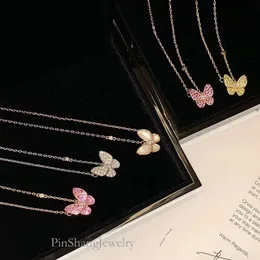 Nuova collana Fanjia Precision Edition con diamante pieno di occhio di cavallo e farfalla con catena di osso di chiusura placcata in oro rosa diritta per donna