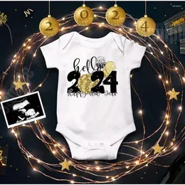 Rompers baby bodysuit hej 2024 inant romper år outfit småbarn kort ärm jumpsuit pojkar flickor kläd bron dusch gåva