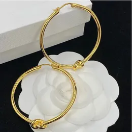 Modedesigner 18k guld stor rund knuthoop örhängen för kvinnor högkvalitativa smycken charm