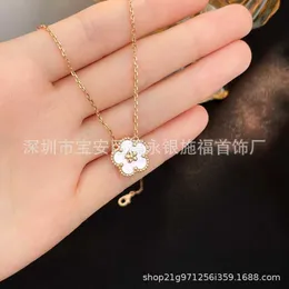 Designer Necklace VanCF Necklace Luxury Diamond Agate 18k Gold V Gold Personalized Design Sense White Fritillaria Plum Blossom Necklace Female Flower Chain