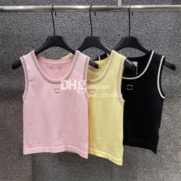 Women Knits Tank Tops Round Neck Jumper Tops Croped Lapel Kort ärm stickade tees Luxury Tryckt stickade tees