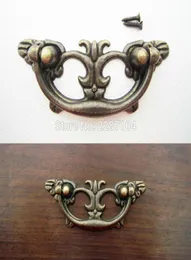 Cały 6pcs Antique mosiądz mosiężny klepek mosiążny meble meble biżuterii klatki piersiowej szafka szufladka Pull Knob 83x31mm1606328