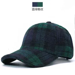 Women and Men Winter Outdoors Warm Felt Peaked Caps Dad Casual Thick Casquette Adult Plaid Wool Baseball Hats 55-62cm 220111239q