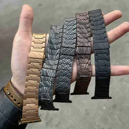 Band tittar på kolfibermönster stålarmband metallrem för klocklänkband för iWatch Series 8 7 6 5 SE 4 3 Watchbands Tillbehör 240308