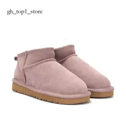 2024 Designer Fluffy Snow Uggg Boots UG Mini Winit Winter Uglies Australia Tasman Platfor