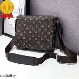 Pu en kaliteli deri erkekler tote crossbody çanta tasarımcısı moda alışveriş cüzdan kamera kılıfları kart cepleri çanta omuz çantası eitions viutonities