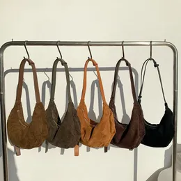 Scrub Pu Leather Women Women Aldary Facs Design Brand Ladies Handbag Female Hobos Houtter Crossbody Bag Faux Suede Tote Bolsa Brown 240305
