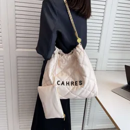 Luxury Design Bags Are Cheap to Sell High Quality Westernized Minimalist Tote Bag for Women 2024 New Diamond Chain Shoulder Trendy and Versatile Bucket