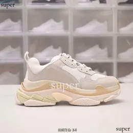 Designer Shoe Track 3 3.0 3XL Paris Man Woman Triple S Casual Shoe Casual Shoes Chunky Men Sneaker Runner Trainer Pastel Dad Shoe Fashion Pars High Quality Shoe 385