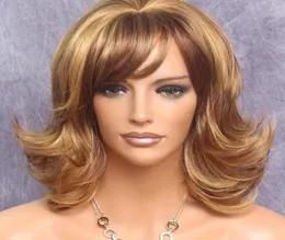 Pedaço de cabelo curto em camadas inferior Flip WIG Ginger Blonde mix bangs WAOL 27c29 NWT1289472