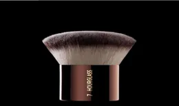 Genuine Quality Hourglass No7 Rounded kabuki Single Makeup Brush Blush Setting Powder Finish Face Complexion Cosmetic Brushes Fre9551309