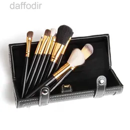 Makeup Brushes M 9 PCS Make Up Brushes Set Kit Travel Beauty Professional Wood Handle Foundation Lips Cosmetics Makeup Brush With Holder Cup Fase 240308