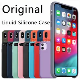 Capas para iphone 15 14 13 11 12 pro x xr xs max 7 6 6s 8 plus à prova de choque luxo qualidade original capa de silicone líquido 240304