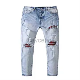 Mäns jeans herrar jeans män jean hip hop pants street trend blixtlås med hög stil hål kedje kedja dekoration rippade panelerade byxor jul 240308