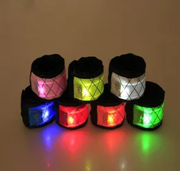 Led pulseira esporte tapa pulseira bandas luz flash pulseira glowng braçadeira cinta para festa concerto braçadeira no natal dia das bruxas t8046971