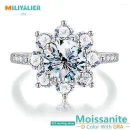 Pierścienie klastra Miliyyraier VVS1 1/2ct Moissanite Wedding Sunflower Pierścień dla kobiet obietnica zaręczyn S925 Silver GRA