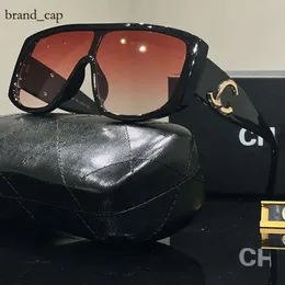 Chanels Women Luxury Designer Chanels Solglasögon Classic Goggles Waterproof och UV Polariserade både män och kvinnors solglasögon ser mycket trevliga Chanells Glasögon 6715