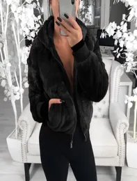 2019 Faux Fur Coat Woman with Hood 새로운 대형 코트 하이 허리 암컷 슬림 핏 오버 코트 겨울 따뜻한 플러시 재킷 아웃복 Y2665444