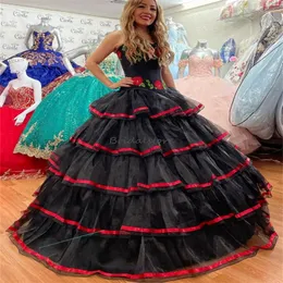 ヴィンテージブラックメキシコのキンシェニェアラドレス2024刺繍ベスティドスDE 15 QUINCEANERA XV BIRTHDAY PARTY TIERED RUFFLES GOTHIC PROMドレスVestidos DE XV ROBE MARIEE