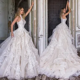 Vintage bröllopsklänningar High Neck Lace Applicants Tiered Country Bridal Bowns A Line Sweep Train Ruffles Wedding Dress Plus Size yd