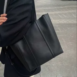 shoppingväska designer väska kedja handväskor handväska äkta läder mode bokstäver avslappnade tygväskor svarta quiltning axelväskor 240115