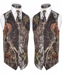 2020 Maßgeschneiderte Modest Camo Bräutigam Westen Rustikale Hochzeitsweste Baumstamm Blätter Frühling Camouflage Slim Fit Herren039 Westen 2 Stück5599273