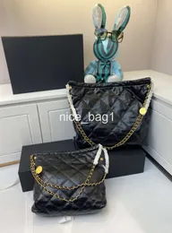 NOVAS Bolsas de moda de bolsas de couro de designer de luxo Bolsa de bolsas Bolsa de grande capacidade Sacos de ombro Crossbody Winter Black Shopping Night Wallets