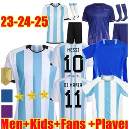 2025 Argentinien 3-Sterne-Fußballtrikots Gedenkversion 24 25 Fans MESSIS MAC ALLISTER DYBALA DI MARIA MARTINEZ DE PAUL MARADONA Kinder-Kit Fußballtrikot