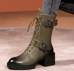 Kvinnors lyxdesigner Martin Boots Autumn Winter äkta läderbälte spänne zip rund tå chunky häl brittisk stil kvinnor plattform motorcykel stövlar plus storlek