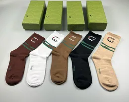 2024 Sockenpantoffeln, Designersocken für Herren, Söckchen, Baumwollmaterial, Unterwäsche, Sportmuster, Baumwolle, modisch, lässig, geeignet für Frühling und Herbst