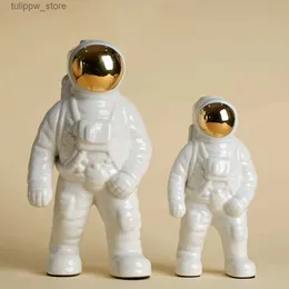 Vases CAPIRON Porcelain Astronaut Vase Figurines Bookshelves Office Living Room Desktop Decor Interior Home Decoration Accessories L240309