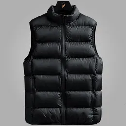 Mens Vest Jacket 남자 가을 따뜻한 소매 범위 재킷 남성 캐주얼 양복 조끼 플러스 사이즈 겨울 조끼 Homme 브랜드 의류 240229