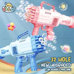 Zabawki z pistoletu duże 32 -dołkowe bąbelki Pistolet Kids Toy Rocket mydel Bubble Maszyna automatyczna dmuchawa przenośna pompperos z lekką zabawką na prezenty świąteczne T240309