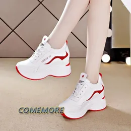 Casual Buty Damska skórzana platforma Sneakers Spring White High Heels Wedge Outdoor Sport oddychający okrągły palca