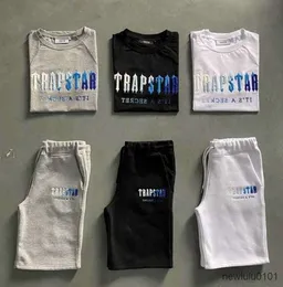 Trapstar Erkek Şort ve Tişört Set Trailsits Tasarımcı Çiftler Havlu Nakış Mektubu Kadın Mürettebat Boyun Tuzağı Yıldız Sweatshirt Uygun Yüksek Kaliteli Toptane6t