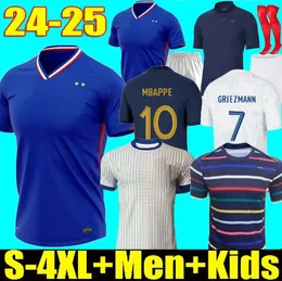 24 25 Frenchs Club Conjuntos Completos Camisas de Futebol Homens Crianças Camisa de Futebol FRANCÊS GIROUD MBAPPE GRIEZMANN SALIBA PAVARD Maillot de Foot Equipe Maillots Soccer Jersey Kit