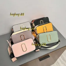 Cross Body Designer Bag Multi-Color Camera Bag Classic Handbag Womens Wide Shoulder Bag Fashionabla och lyxig läder Flash axelväska Högkvalitativ plånbok