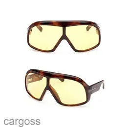 Tom Sunglasses Ford Man نظارات كبيرة الحجم إطار لوحة مكتنزة FT0965 مصمم للنساء الفاخرة السميكة ورقة الرياضة السود