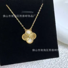 Designer Necklace VanCF Necklace Luxury Diamond Agate 18k Gold Flower Clover Necklace Color Platinum New Chain Lucky