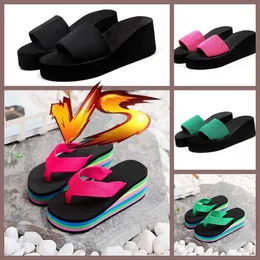 2024 جودة جودة Gai Summer Women Men Beach Flip Flops Classic Ladies Cool Flat Flatper Female Sandals Shoes 35-43