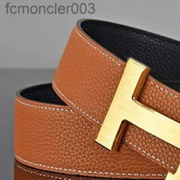 Cintura di marca Cinture di marca Moda Abito da uomo Uomini e donne di alta qualità Cinturon unisex Lettere Cintura Fibbia liscia Uomo Ceinture di lusso Femme 666Z