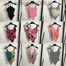 デザイナービキニの手紙印刷された水着の女性入浴スーツ夏のセクシーな女の子の水着バケーションプールサーフビーチウェアvhbn