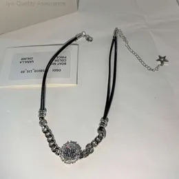Designer miuimiui colar y2k colar feminino gargantilha emendado colar de couro pu doce legal carta corrente zircão acessórios de alta qualidade